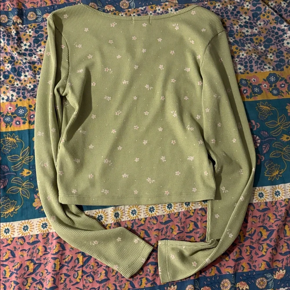 Billabong Green Long Sleeve Floral Top - Picture 2 of 3